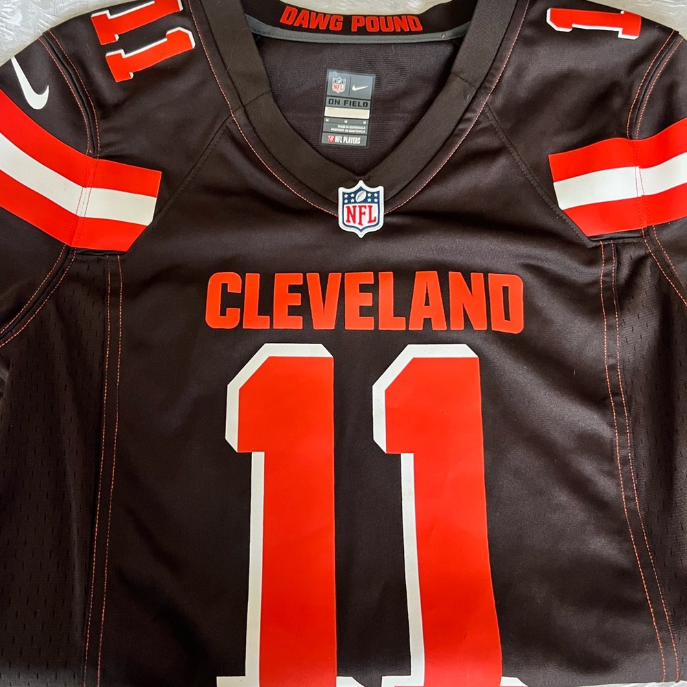 Cleveland Ohio Jersey size medium